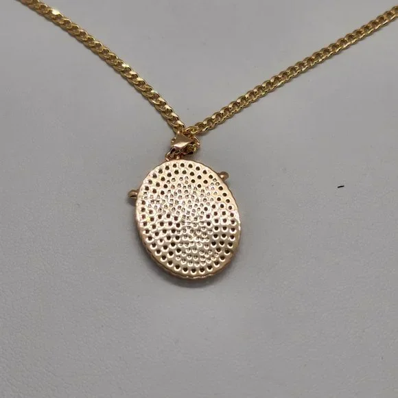 Last one Brand New   Brazilian 18k Gold Filled Baby Jesus Necklace - Picture 3 of 4